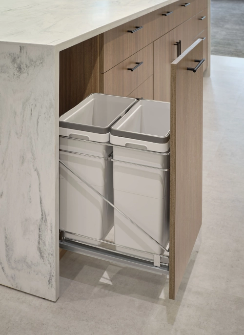 Detail: Trash pullout Base Cabinet